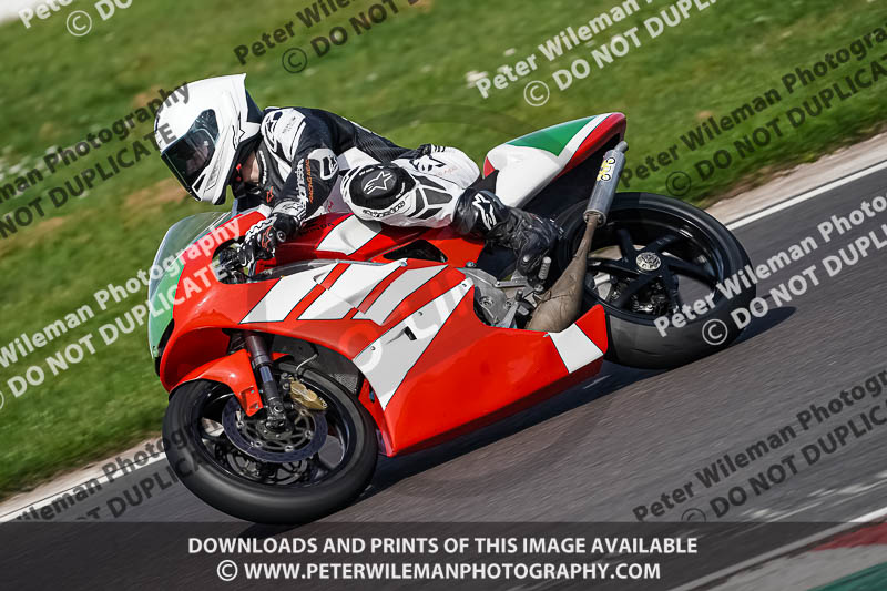 donington no limits trackday;donington park photographs;donington trackday photographs;no limits trackdays;peter wileman photography;trackday digital images;trackday photos
